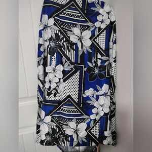 Long Skirt with floral pattern by Iris Apfell